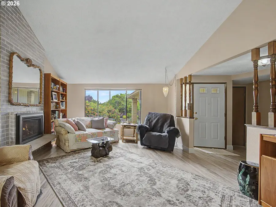 1837 NE 148th Pl, Portland, OR 97230 - #2
