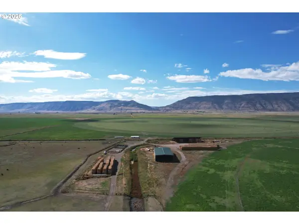 22566 Hwy 140, Adel, OR 97620