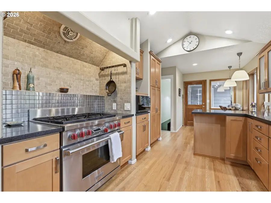 3015 SW Westwood Dr, Portland, OR 97225 - #3