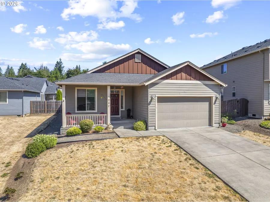 202 Rocky Meadow Dr, Kalama, WA 98625 - Image #2