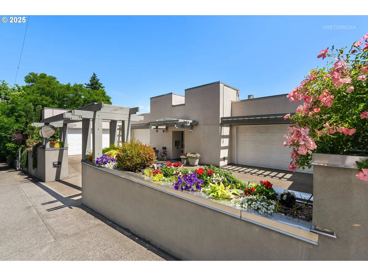 1540 SW Vista Ave #2000, Portland, OR 97201 - Image #1
