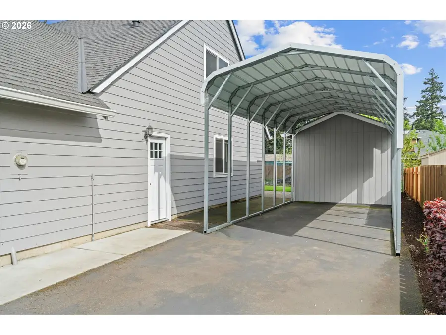7555 SE Michael Dr, Milwaukie, OR 97222 - #2