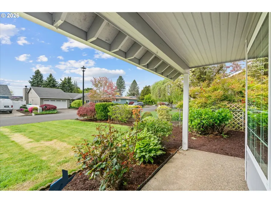 7555 SE Michael Dr, Milwaukie, OR 97222 - #3