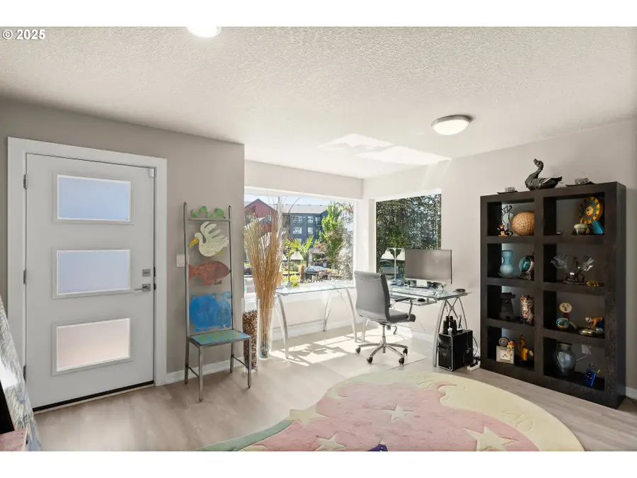 17163 SW Woodpecker Ln, Beaverton, OR 97007 - Image #3