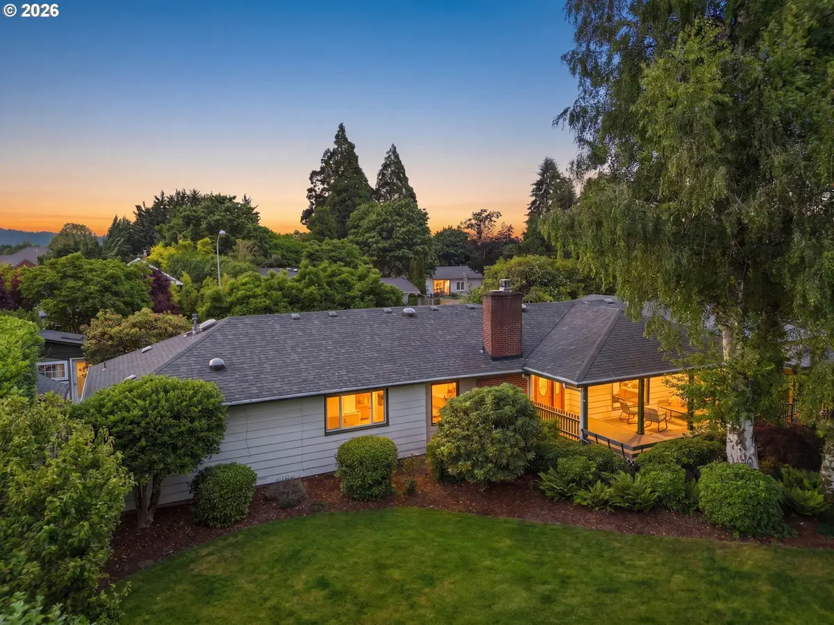 3000 Gilham Rd, Eugene, OR 97408 - #1