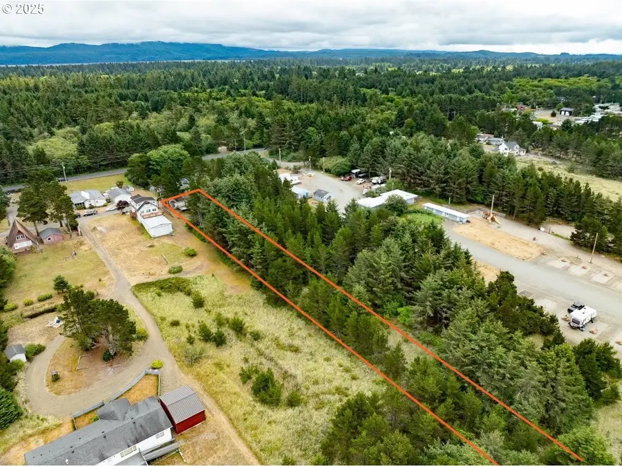 13907 N St, Long Beach North Beach Peninsula, WA 98631 - Image #2