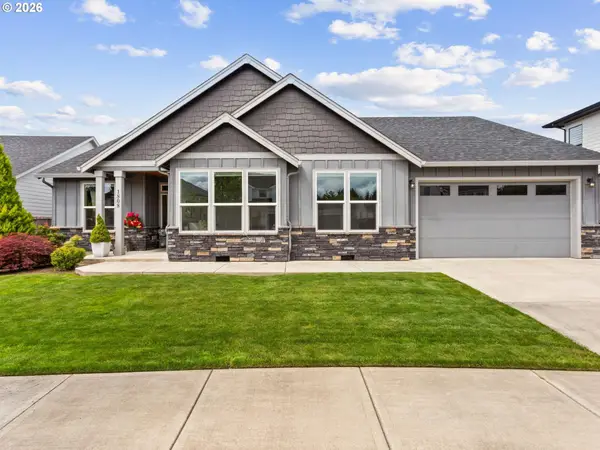 1808 SE 43rd Way, BrushPrairie, WA 98606