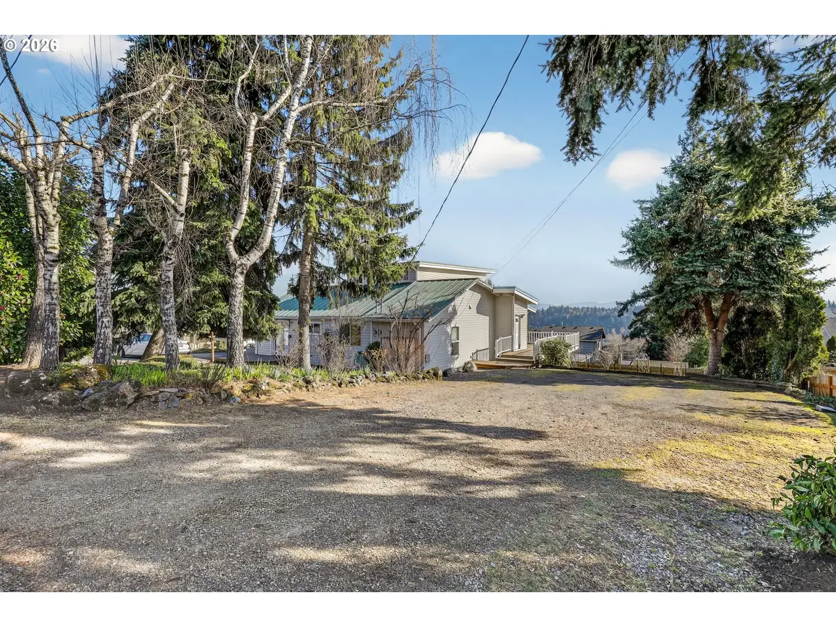 2088 Oak St, West Linn, OR 97068 - Image #1