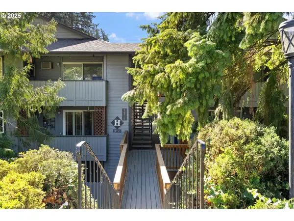 16718 SW Gleneagle Dr #H57, Sherwood, OR 97140