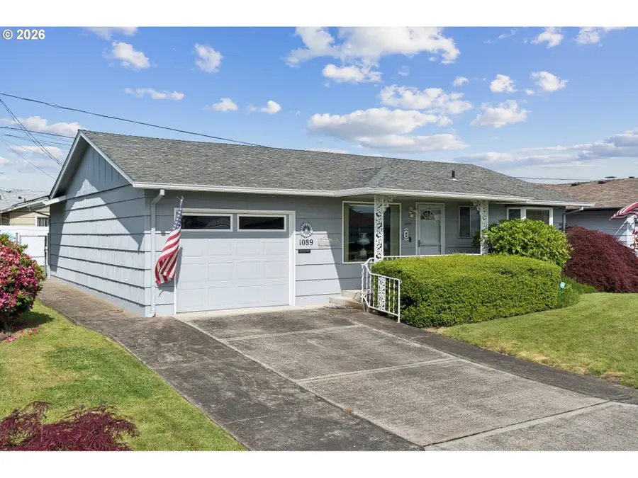 1089 Randolph Rd, Woodburn, OR 97071 - #3