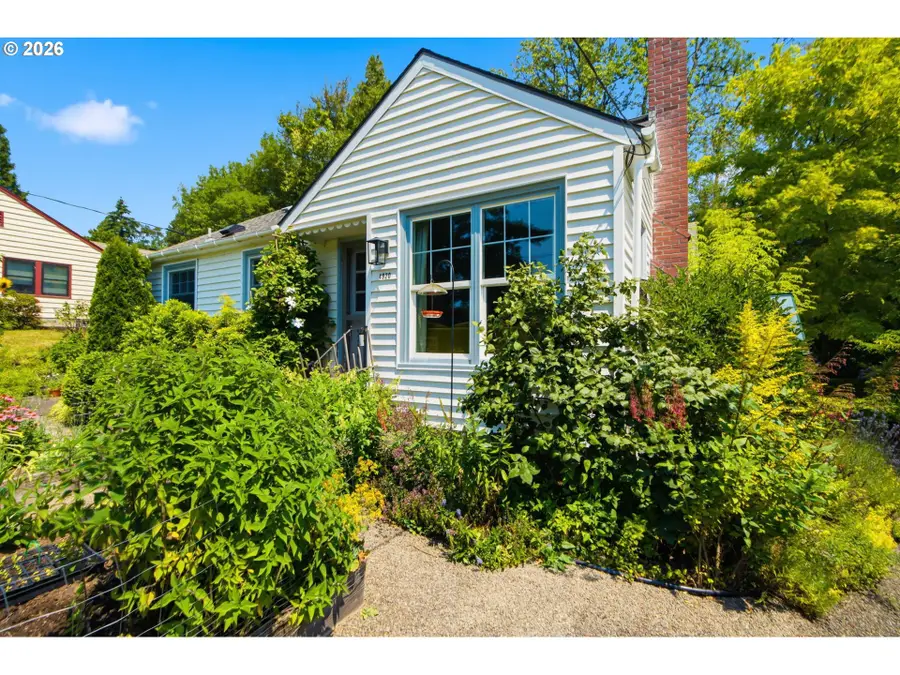 4920 SW 31st Dr, Portland, OR 97239 - #2