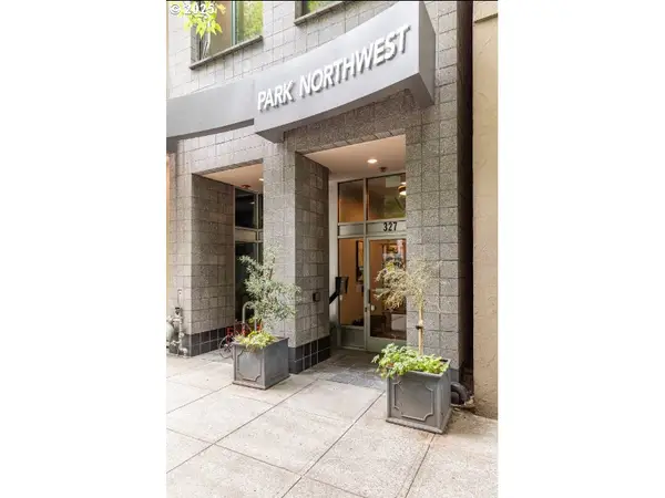 327 NW Park Ave #3A, Portland, OR 97209