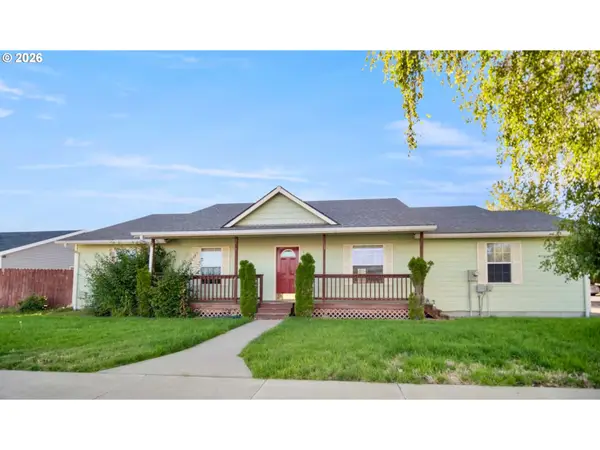 114 18th St, LaGrande, OR 97850