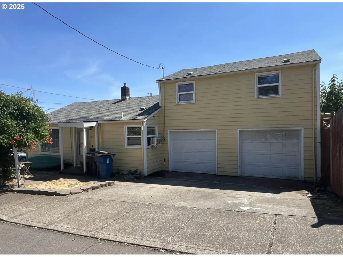 210 Hoyt St, Salem, OR 97302 - Image #1
