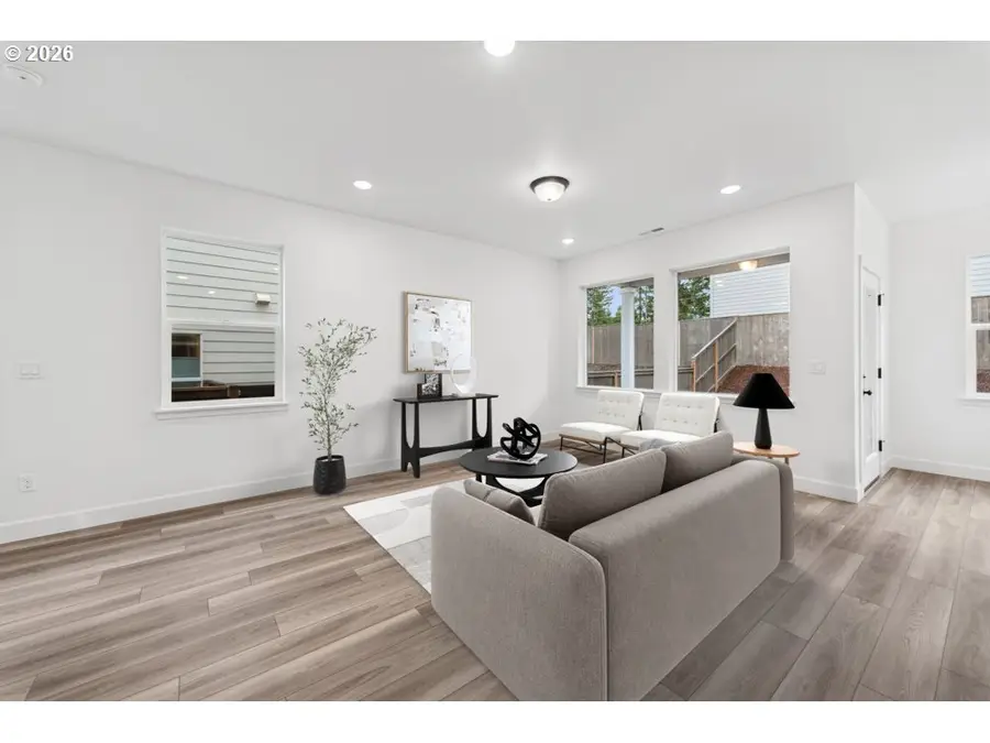 904 Rosebud Ct, Forest Grove, OR 97116 - #3