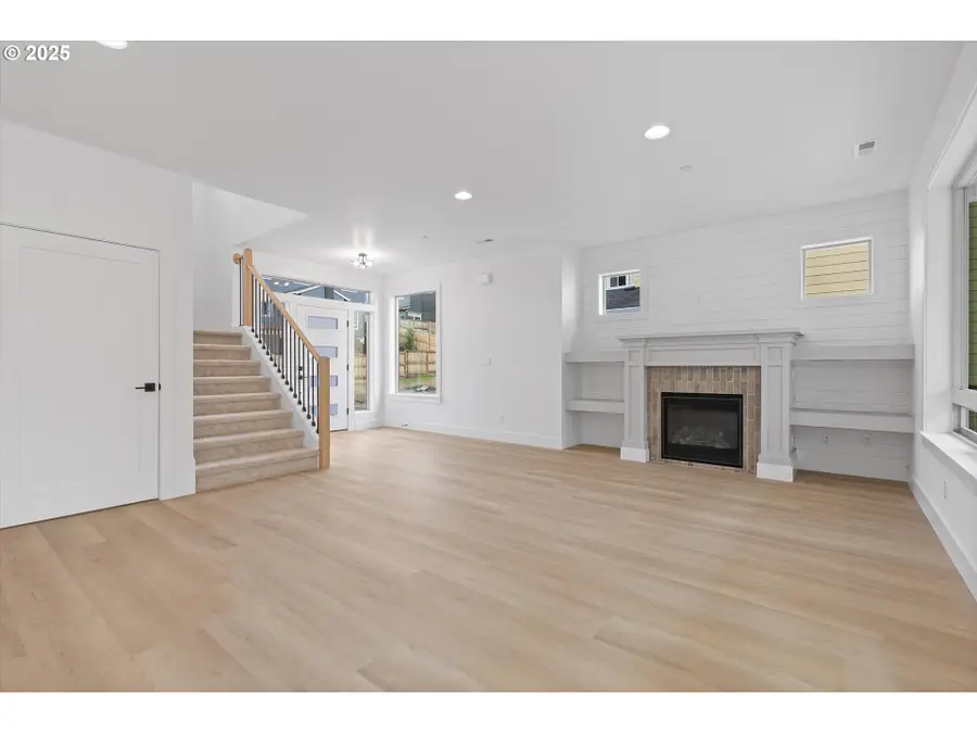 14988 SE Andre Way, Clackamas, OR 97015 - #3