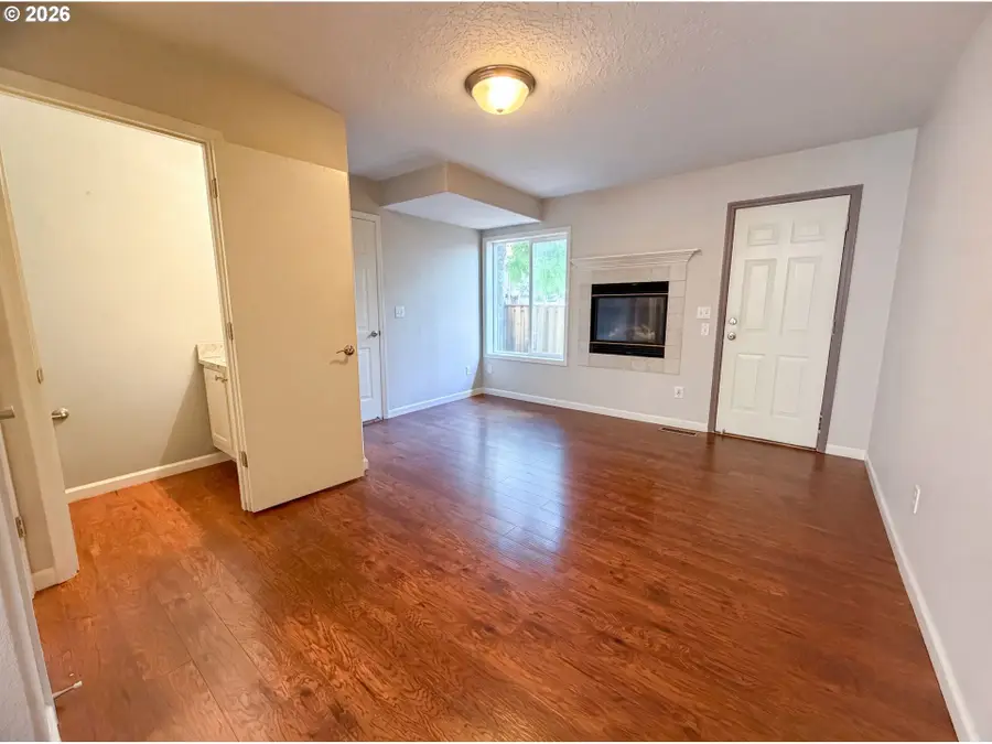 61 SE 171st Ave, Portland, OR 97233 - #3