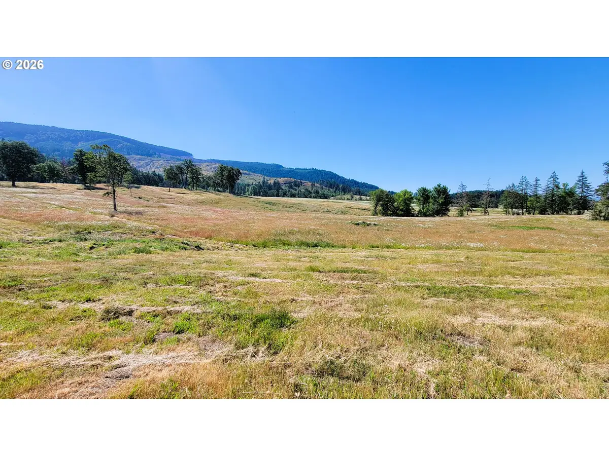 34084 Mt Tom Dr #4, Harrisburg, OR 97446 - #1