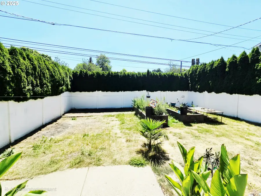 7247 SE Division St, Portland, OR 97206 - #2