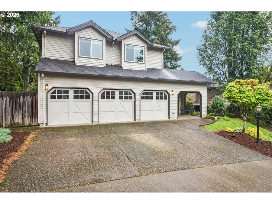 14232 Meadow Grass St, Lake Oswego, OR 97035 - #2