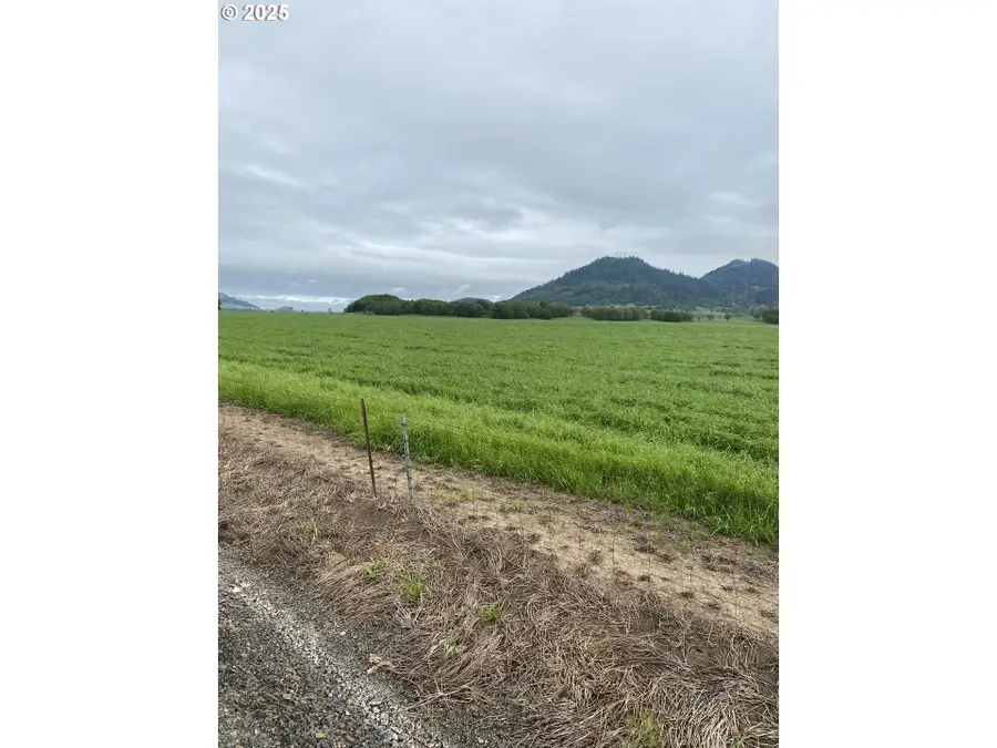 27889 Seven Mile Ln, Brownsville, OR 97327 - Image #3