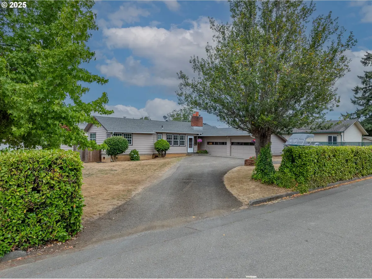 1311 Willow St, Myrtle Point, OR 97458 - Image #1