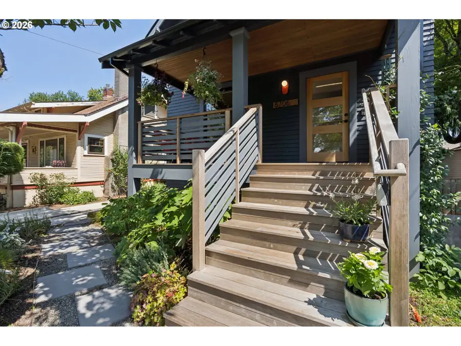 8706 SE 31st Ave, Milwaukie, OR 97222 - #3