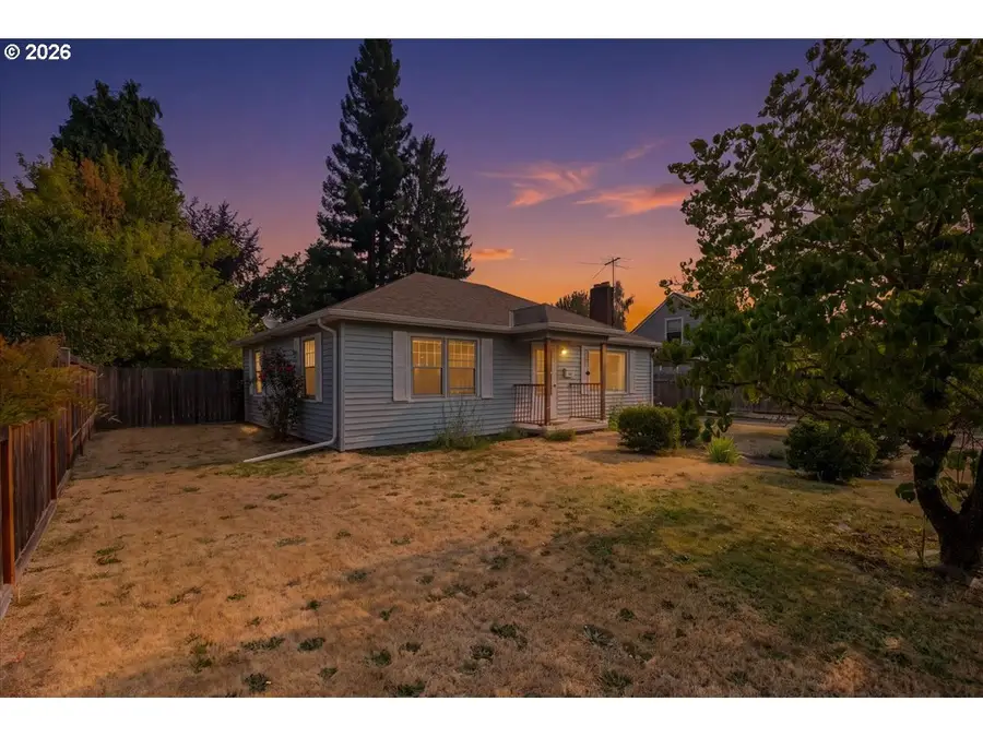 651 Wayne Dr, Keizer, OR 97303 - #2