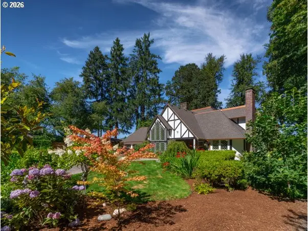 5075 Mapleton Dr, Northwest Clackamas, OR 97068 - #2