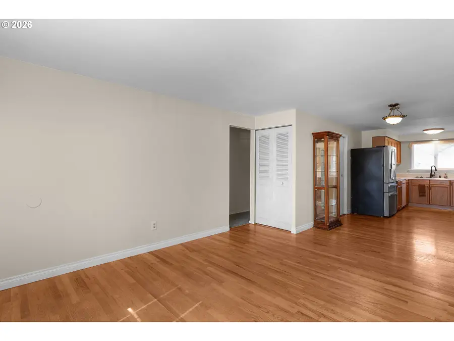 2082 Bel Air Ct, Roseburg, OR 97471 - #3