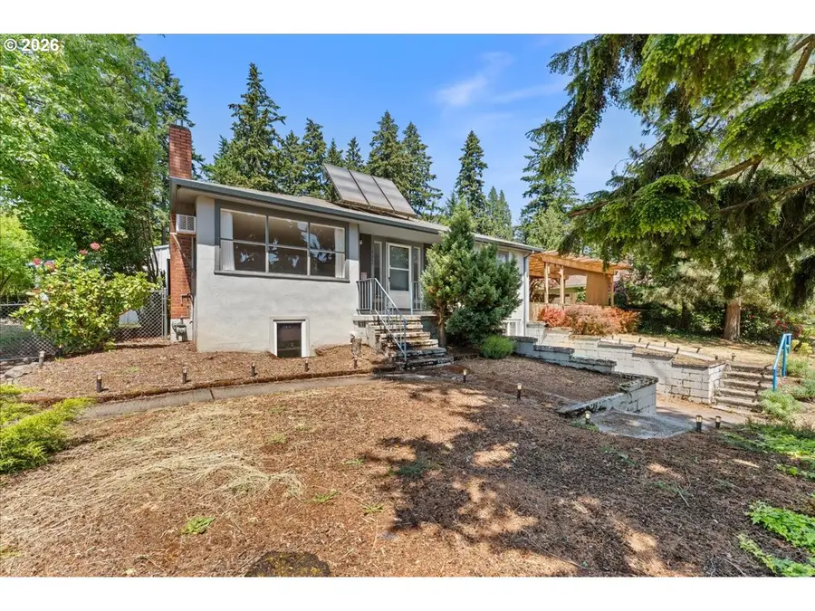 7905 SW Elmwood St, Portland, OR 97223 - #3