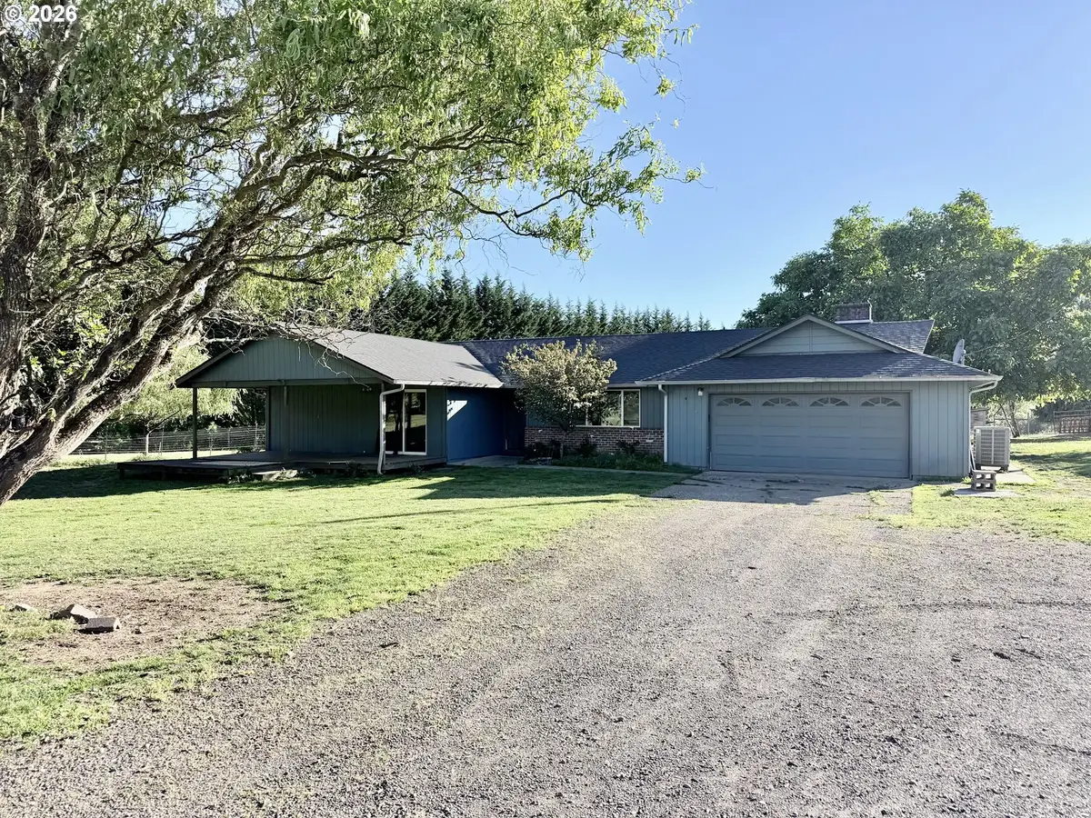 31002 NE 40th Ave, La Center, WA 98629 - #1