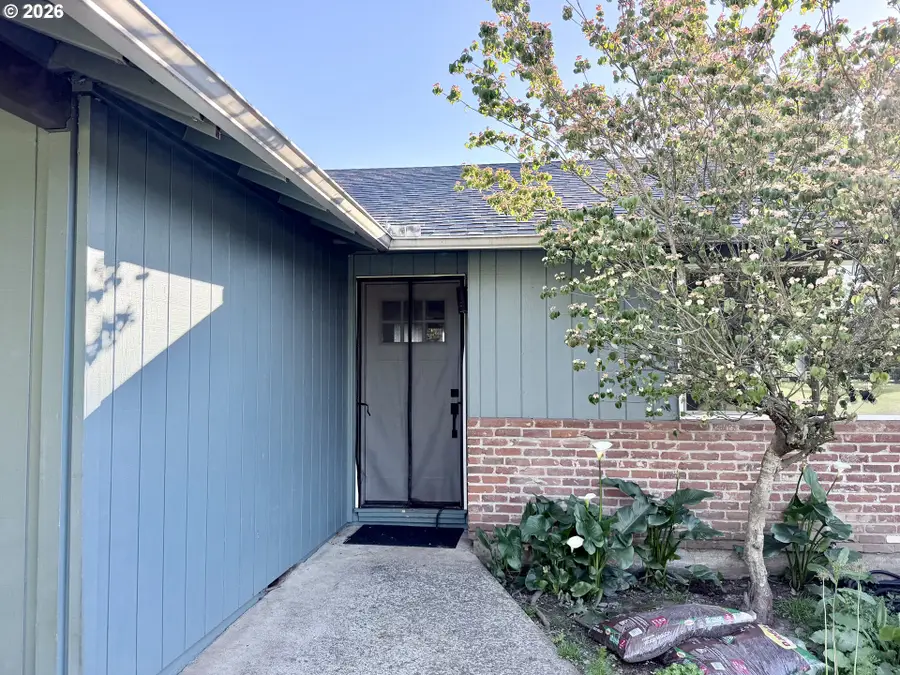 31002 NE 40th Ave, La Center, WA 98629 - #2