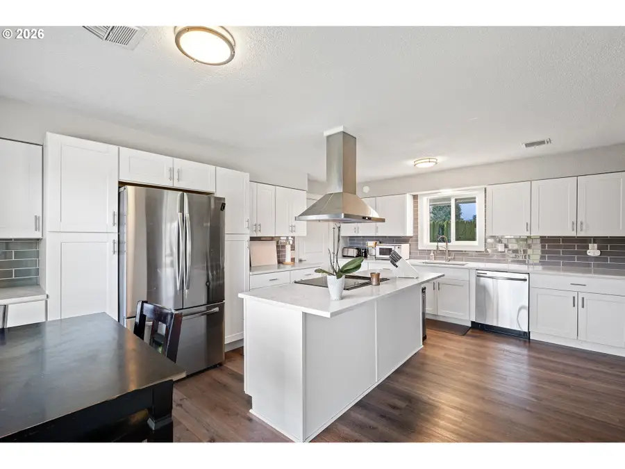 82517 Greenwood St, Creswell, OR 97426 - #2