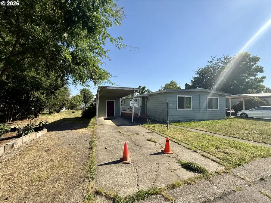 1103 N Springbrook Rd, Newberg, OR 97132 - #2