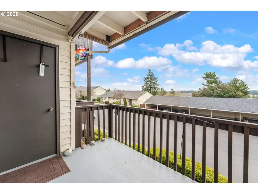 12160 SW Royal Ct #D, King City, OR 97224 - #3