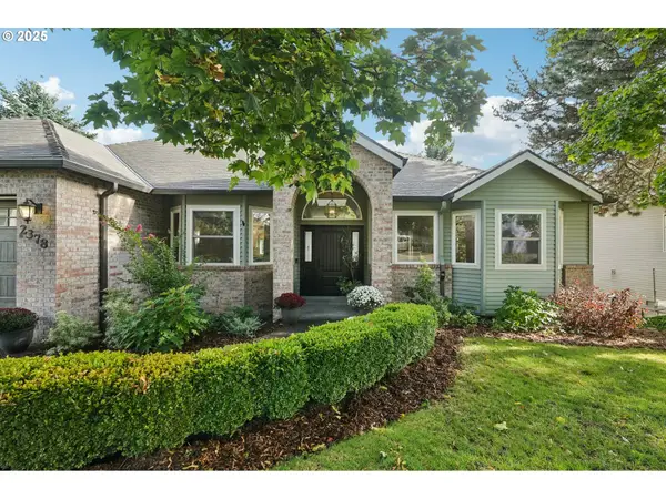 2378 Falcon Dr, WestLinn, OR 97068