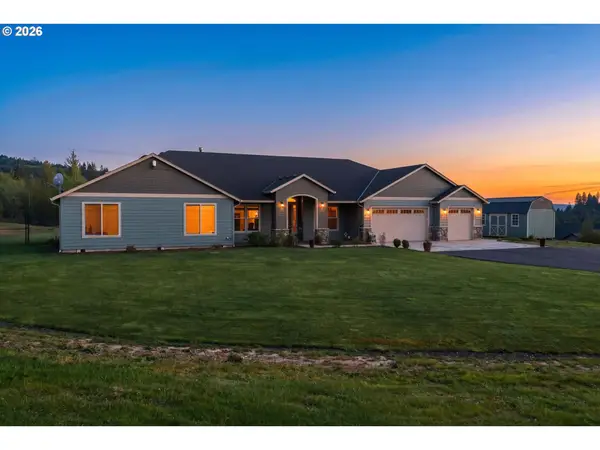 192 Cross Creek Rd, Kelso, WA 98626