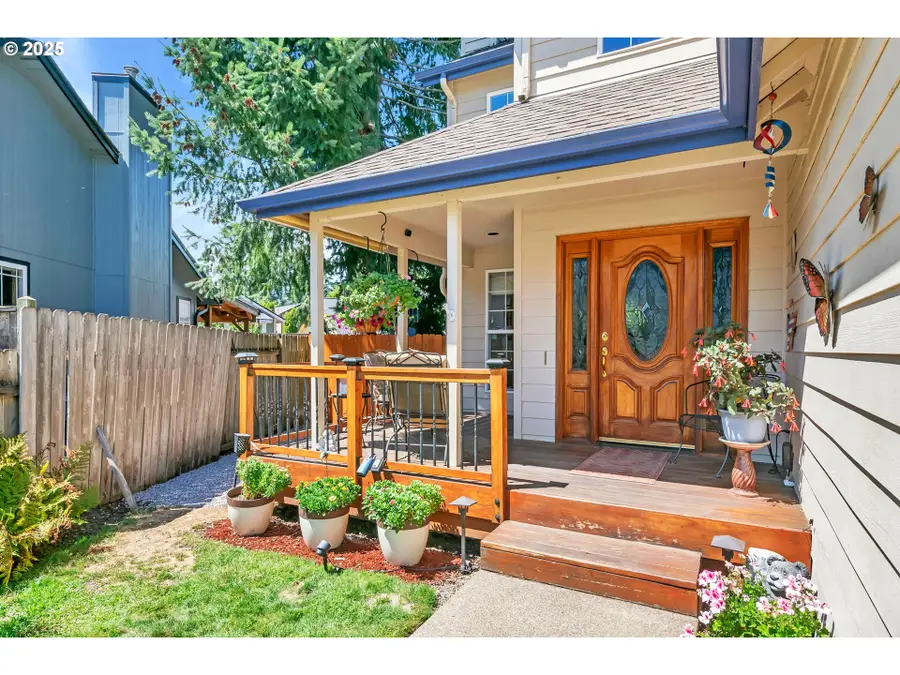 114 Calumet Cir, Eugene, OR 97401 - #3