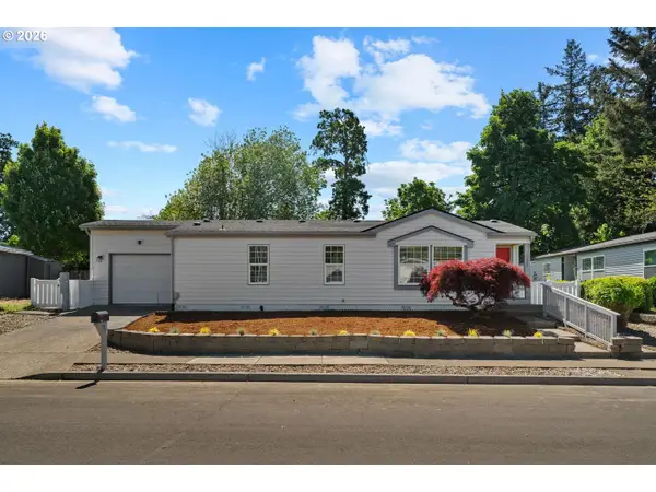 19324 Spring Valley Dr, OregonCity, OR 97045
