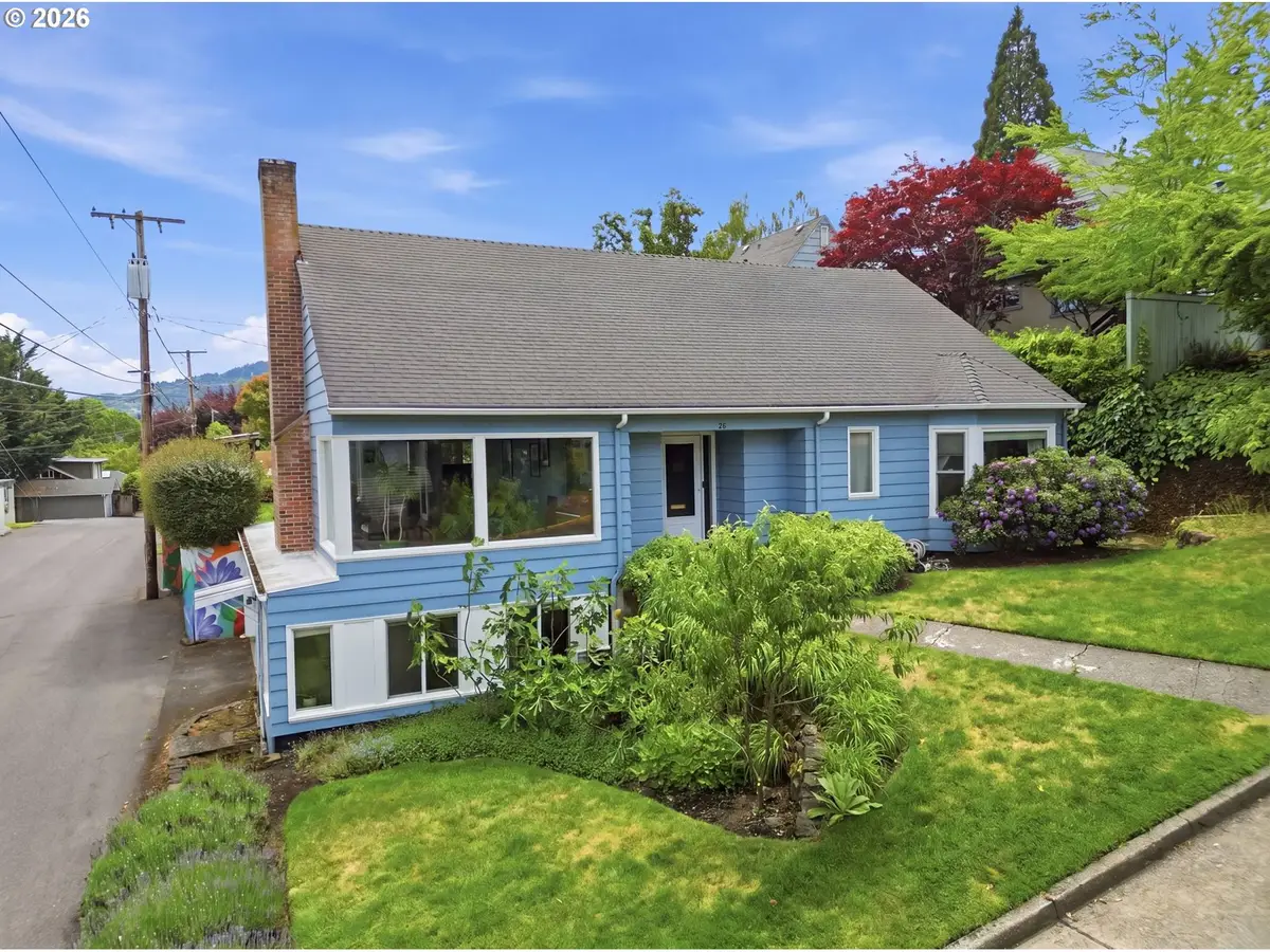 28 W 22nd Ave, Eugene, OR 97405 - #1