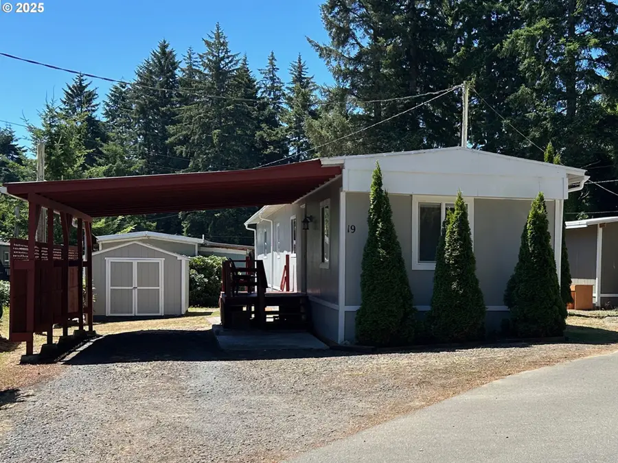 5170 Grand Ave #19, Florence, OR 97439 - Image #3