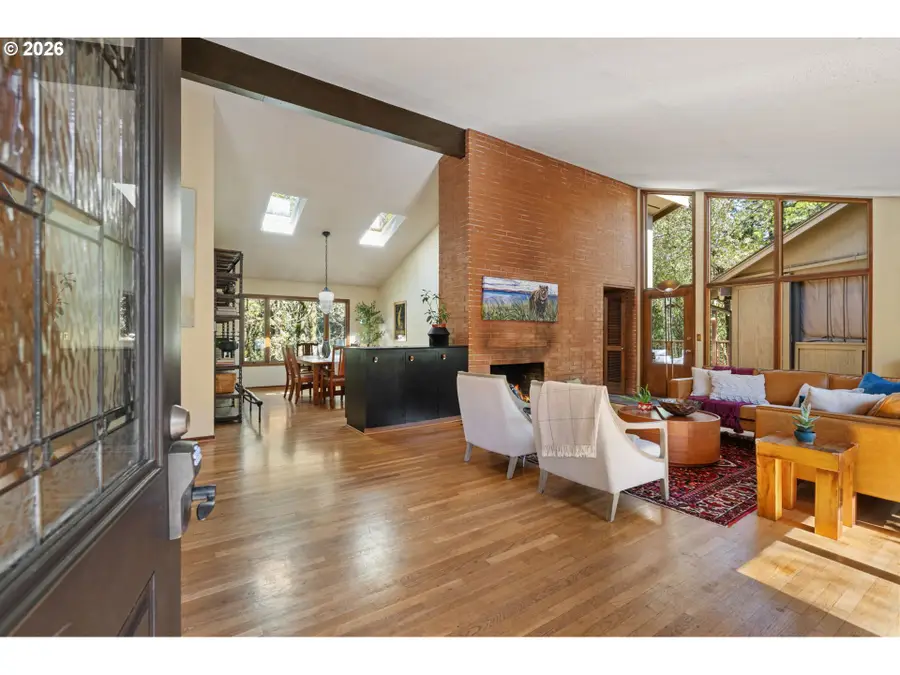 2637 SW Patton Ct, Portland, OR 97201 - #3