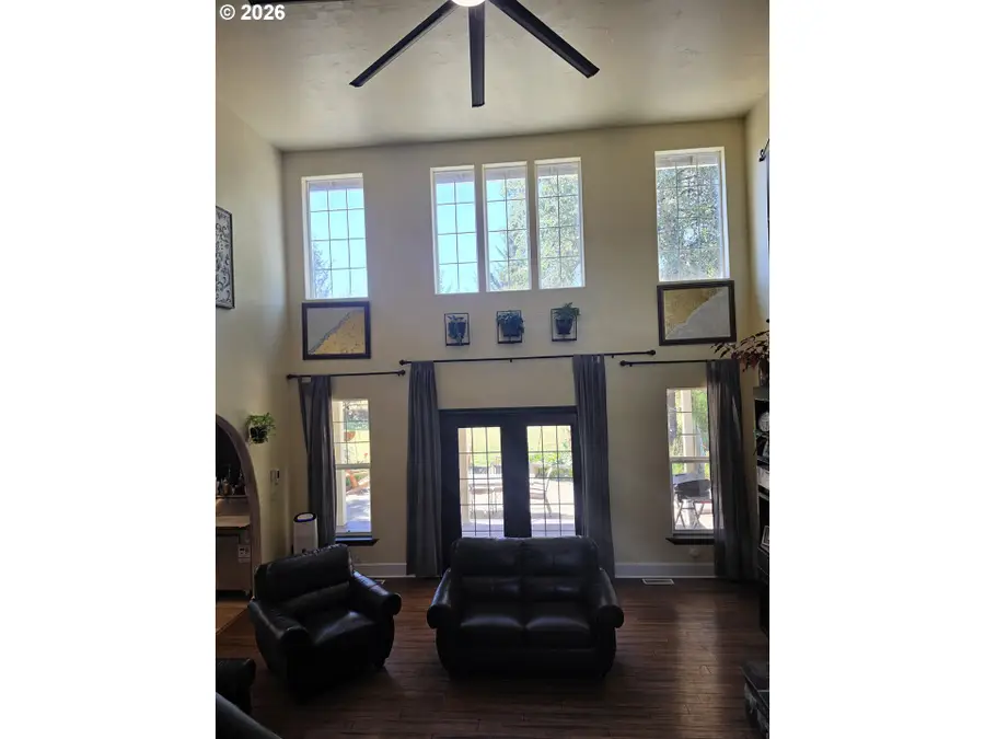 141 Plat M Rd, Sutherlin, OR 97479 - #3