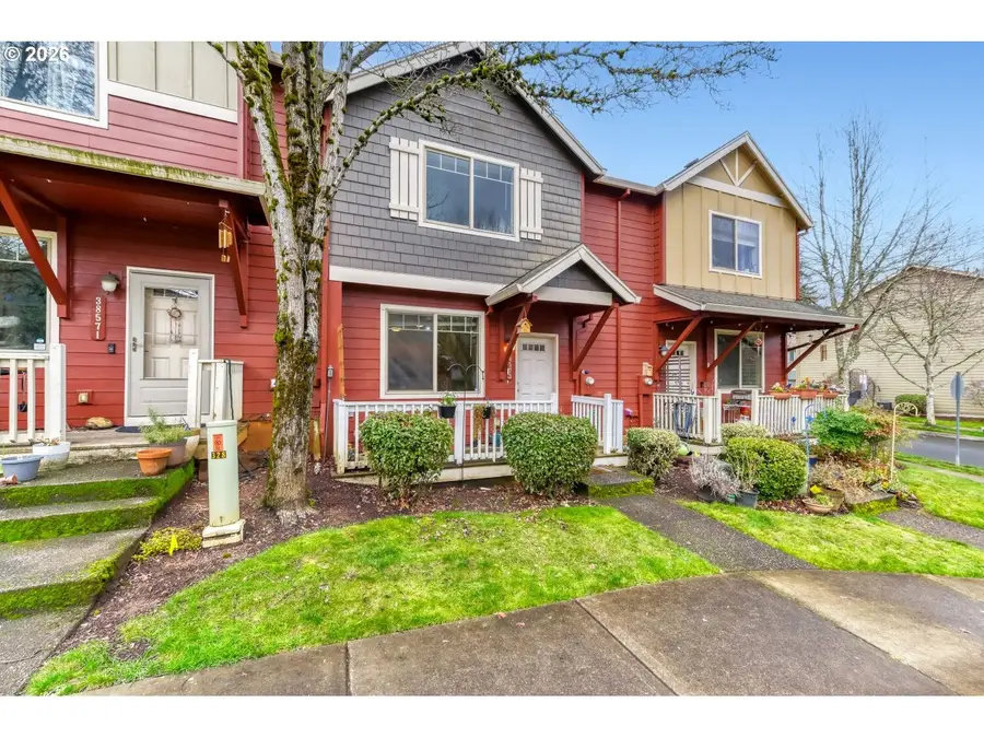 38573 Cascadia Village Dr, Sandy, OR 97055 - #3