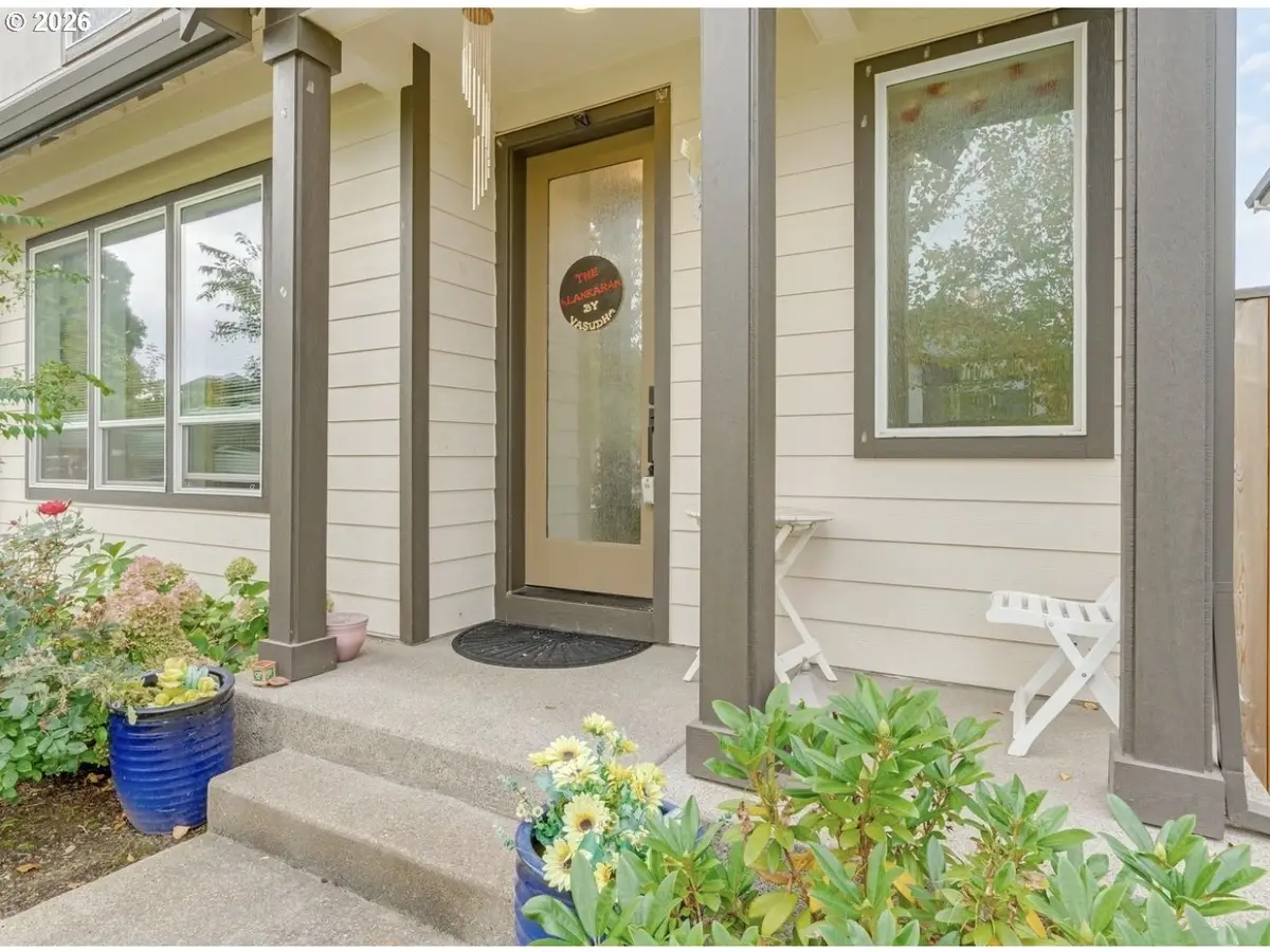 579 NW Adams Ave, Hillsboro, OR 97124 - #1