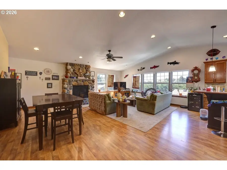 324 Elk Run Ave, Cannon Beach, OR 97110 - #3