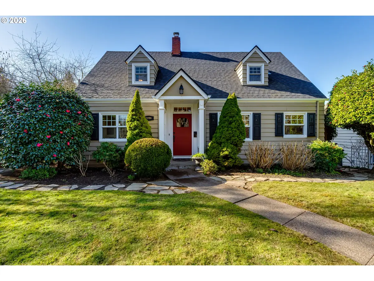 2096 Charnelton St, Eugene, OR 97405 - Image #1