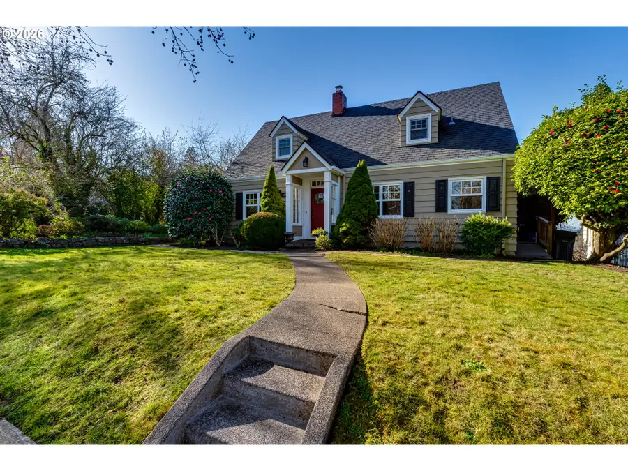 2096 Charnelton St, Eugene, OR 97405 - Image #3