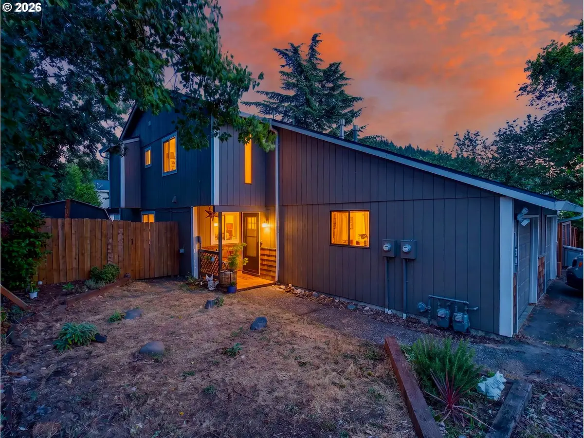 13954 SE Center St, Portland, OR 97236 - #1